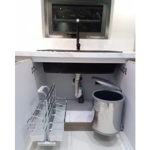 Ảnh thực tế rổ kéo đựng dụng cụ vệ sinh Portero 2 Hafele 545.48.261