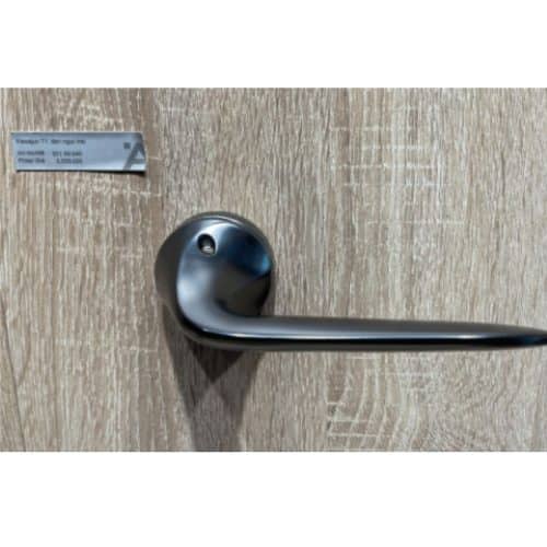 Tay nắm gạt có nắp che T1 Hafele 901.99.940 4 Ảnh thực tế tay nắm gạt có nắp che T1 Hafele 901.99.940