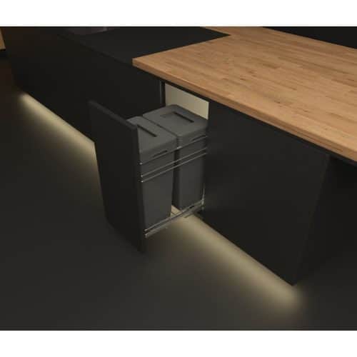 Ảnh thực tế thùng rác gắn cánh CUCINA VIOLA 503.48.504