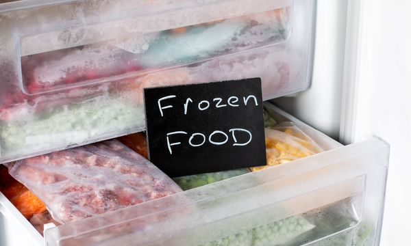 Cách sử dụng tủ lạnh Hafele an toàn cho thực phẩm 7 Cách sắp xếp thực phẩm vào ngăn đông tủ lạnh Hafele