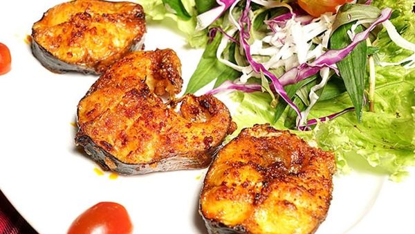 Cá thu nướng bằng nồi chiên không dầu