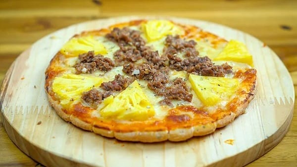 4 Cách làm pizza bằng nồi chiên không dầu dễ làm chuẩn vị Ý 7 Cách làm Pizza bò dứa bằng nồi chiên không dầu