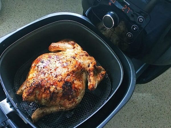 Cách nướng gà bằng nồi chiên không dầu