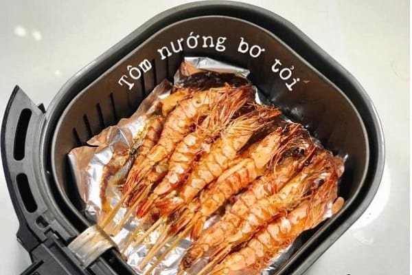 Cách nướng tôm bằng nồi chiên không dầu