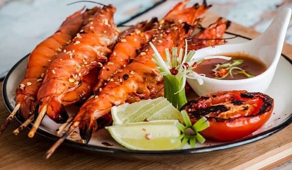 Tôm muối tiêu bằng nồi chiên không dầu