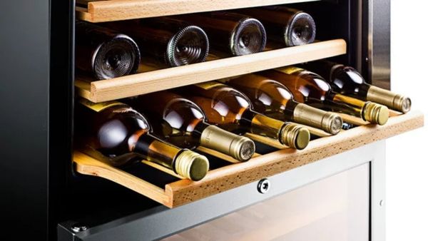 Tủ rượu Hafele tốt không?