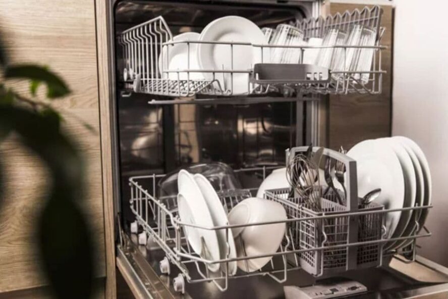 Chọn nước làm bóng Hafele chất lượng tốt