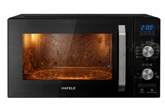 Để lò hoạt động khi không có gì bên trong