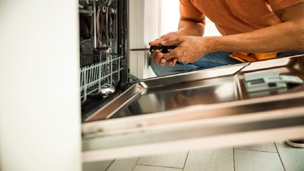 hỗ trợ lắp đặt máy rửa bát hafele